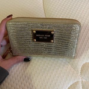 Michael Kors wallet